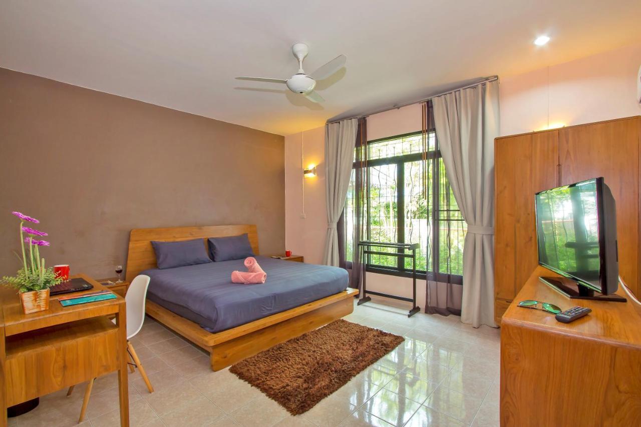 Villa Miracle Rawai Exterior foto